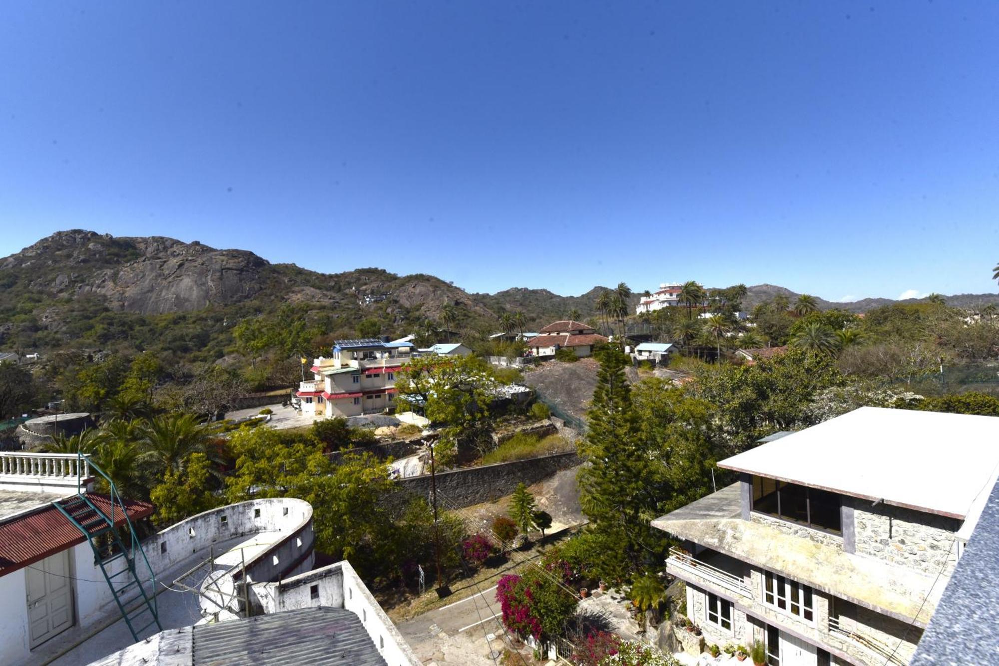 Bunglow 14, Rooms With Balcony Mount Abu Ngoại thất bức ảnh