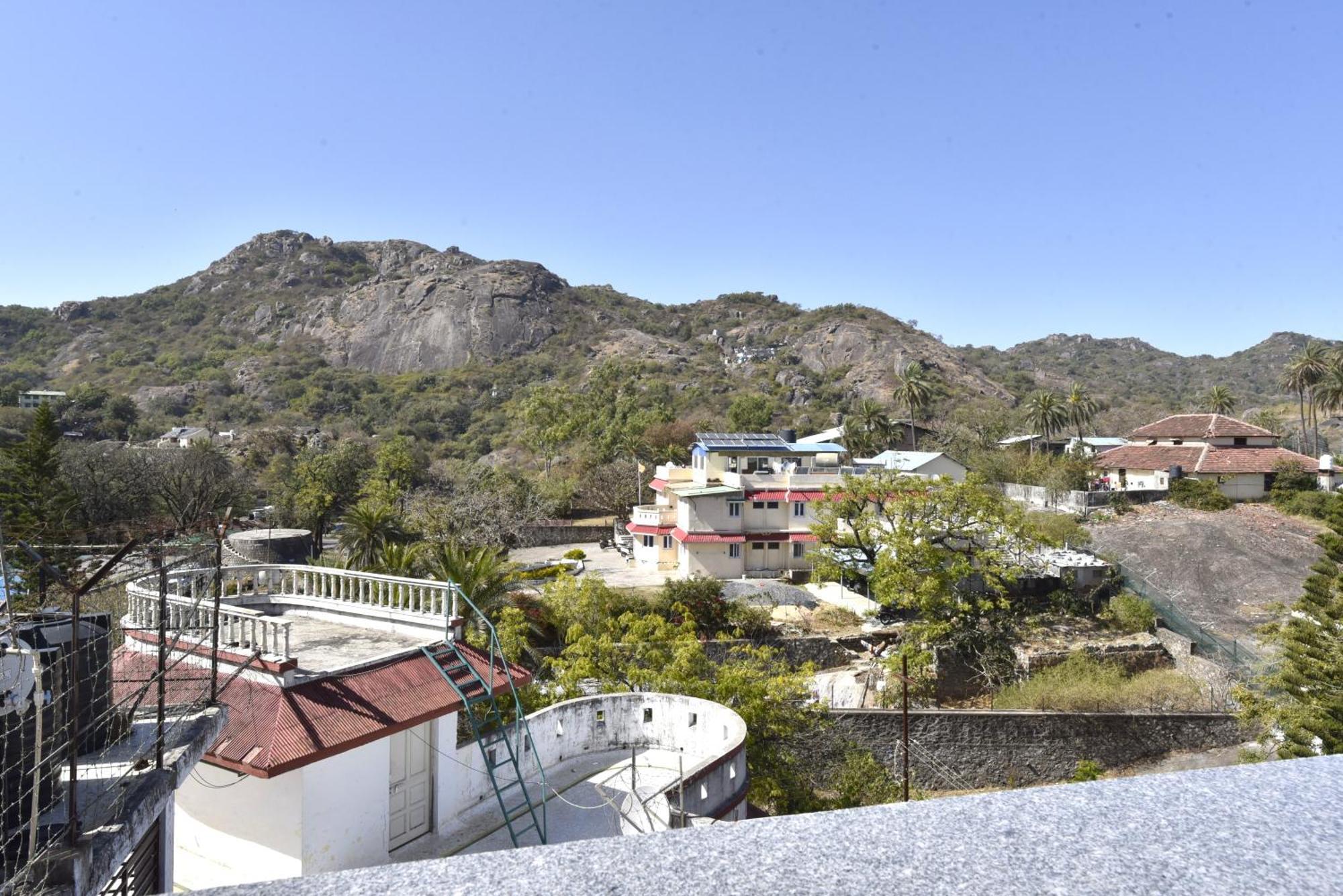 Bunglow 14, Rooms With Balcony Mount Abu Ngoại thất bức ảnh